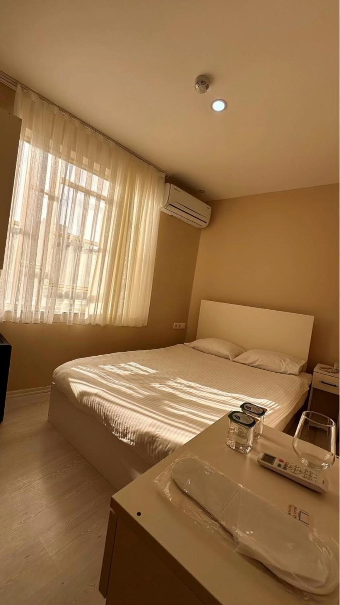 Rota Star Hotel Beyoglu Istanbul Bagian luar foto