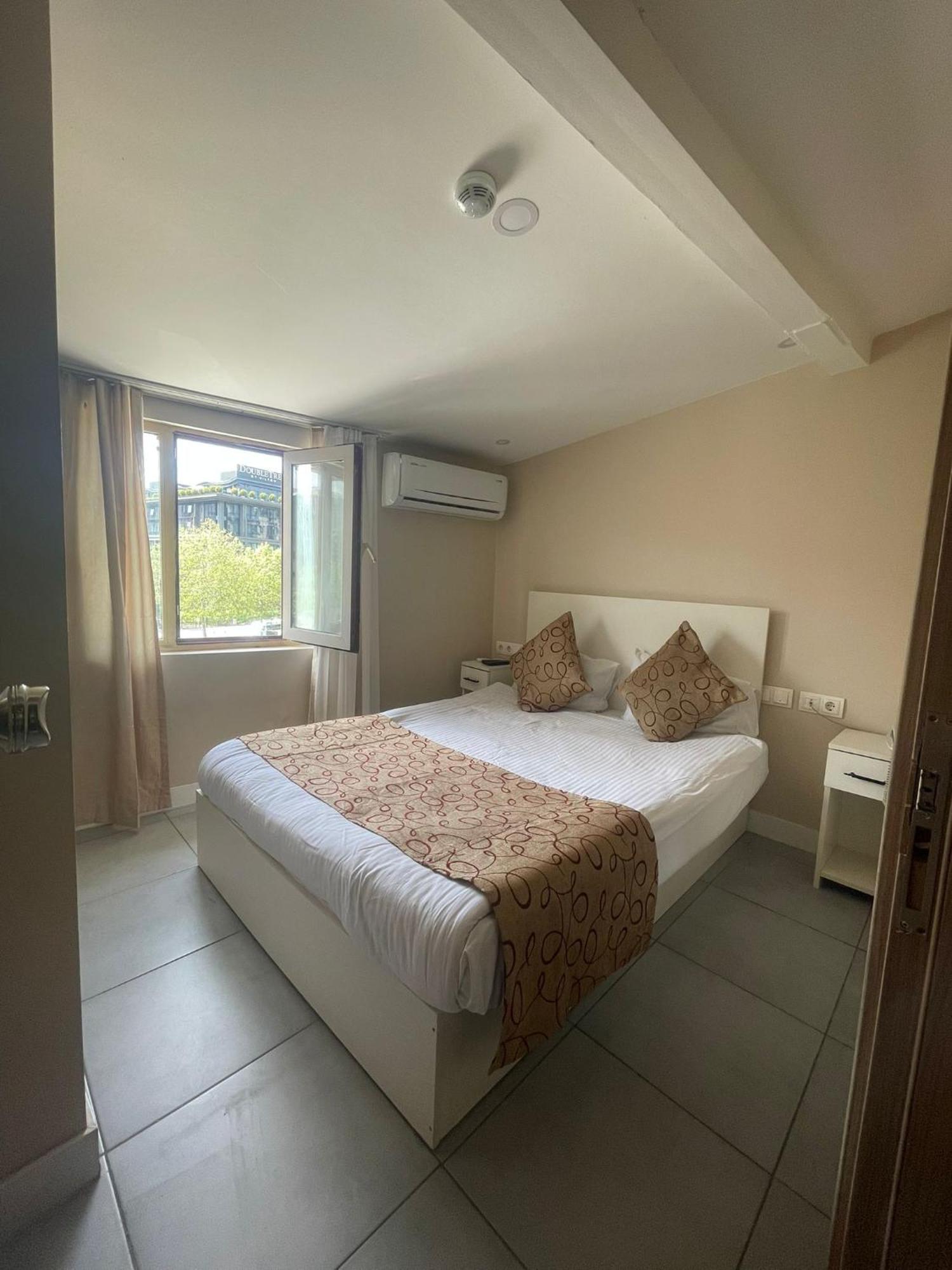 Rota Star Hotel Beyoglu Istanbul Bagian luar foto